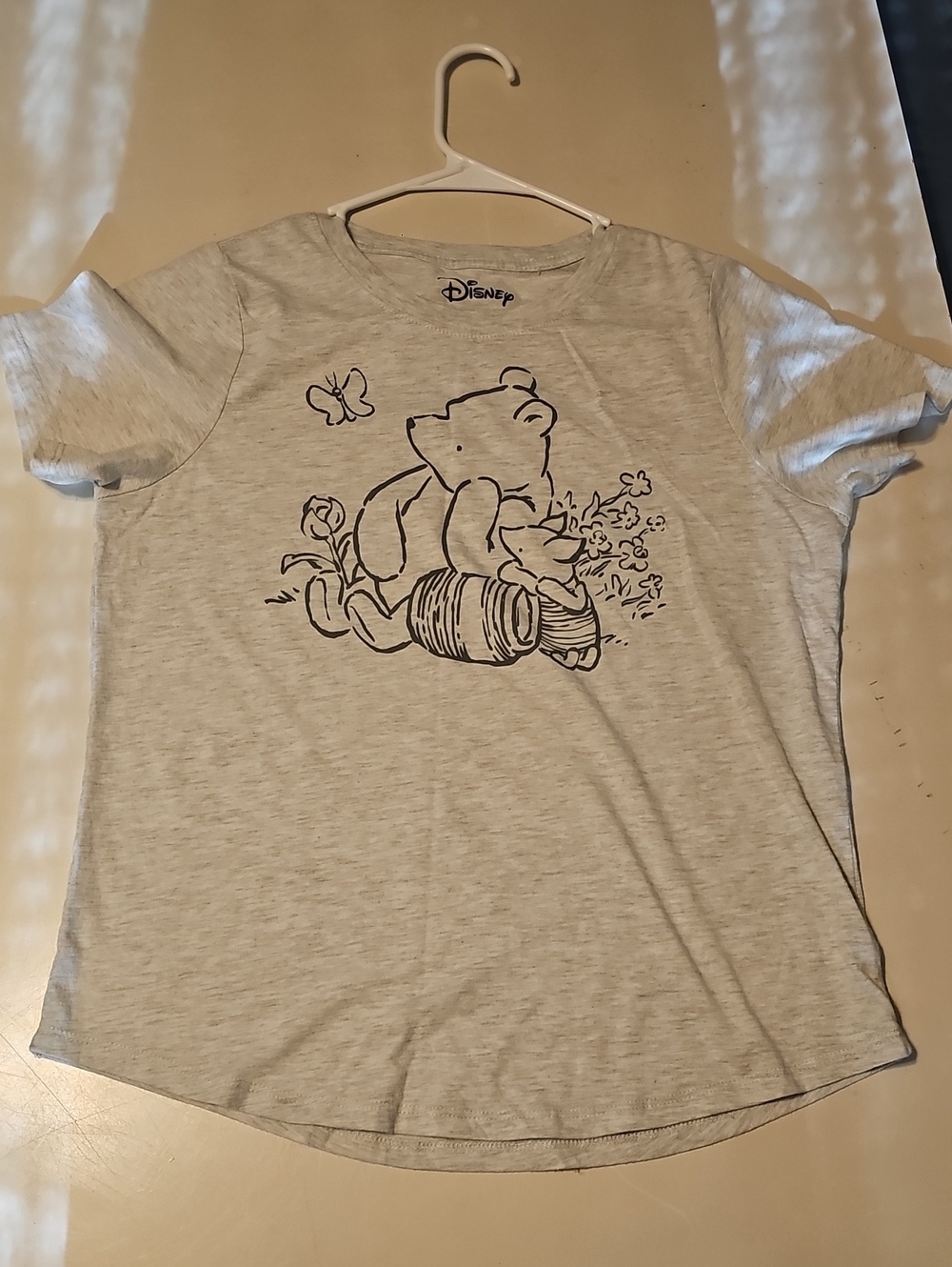 Disney Gray Winnie the Pooh Graphic Tee